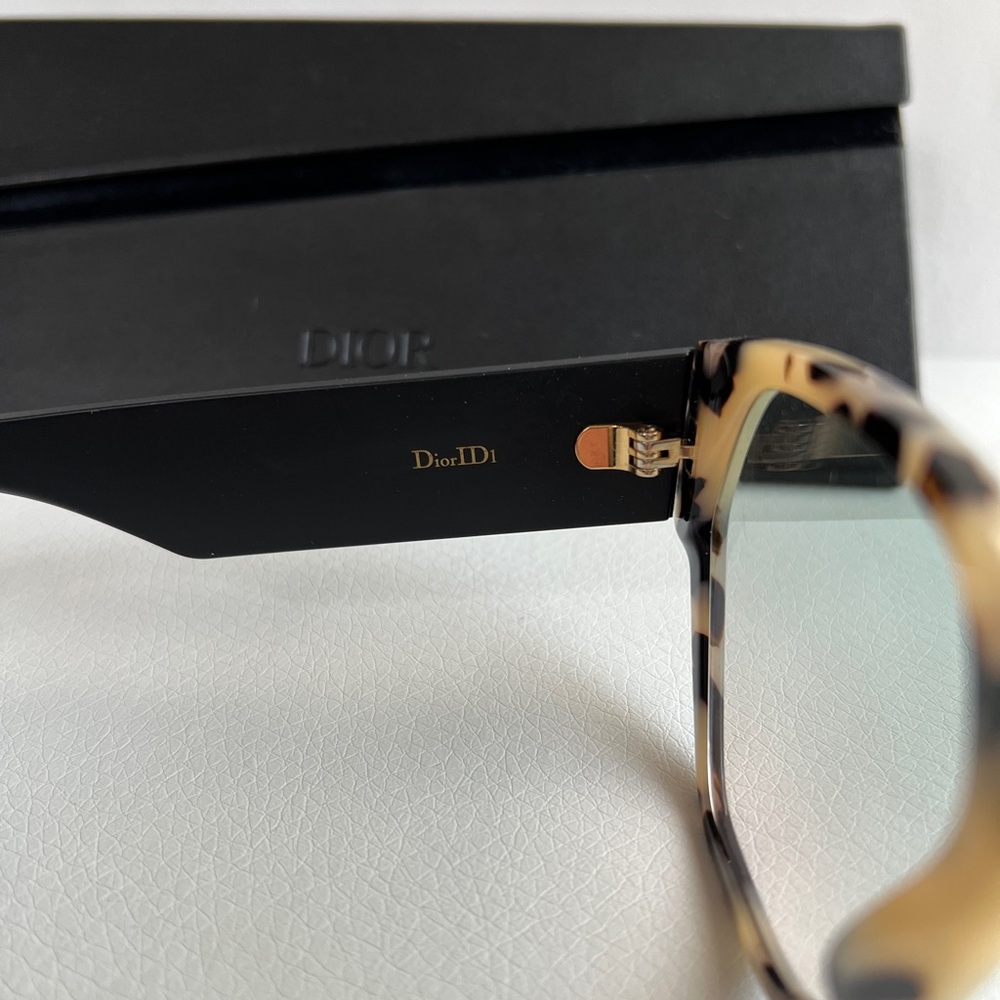 Christian Dior Diorid ID1 Sunglasses EUC - Picture 13 of 14